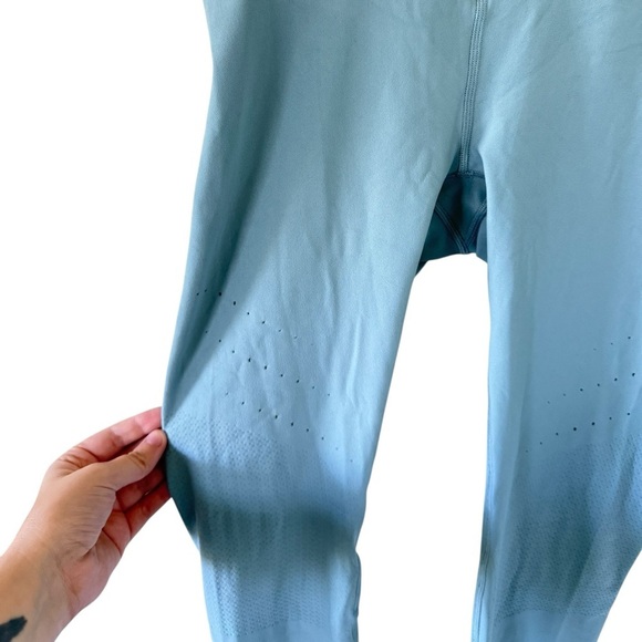 Lululemon Zoned In Tight 27” *Envelope Pocket
Blue Cast - Picture 8 of 8